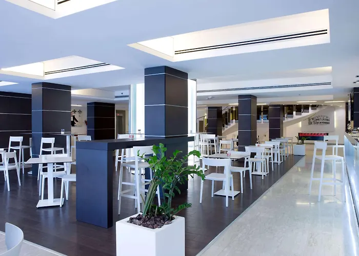 Otel Barcelo 4*