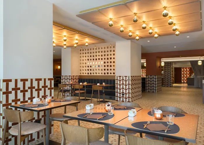 Barcelo Otel 4*